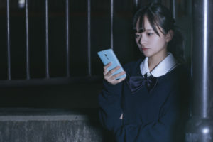 思わぬ危険に…スマホ写真を撮るときに気を付けたい位置情報